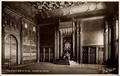 Ak London City England, House of Lords, The King's Robing Room
