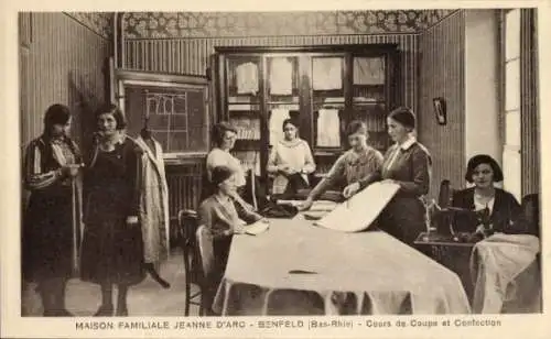 Ak Benfeld Elsass Bas Rhin, Maison Familiale Jeanne d'Arc, Schneiderei-Kursus