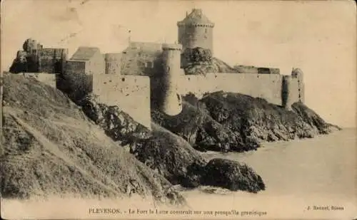 Ak Plévenon Côtes d’Armor, Le Fort la Latte construit sur une presqu'ile granitique