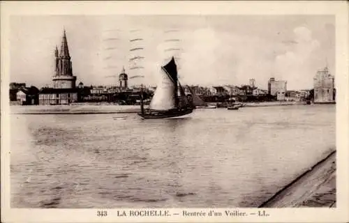 Ak La Rochelle Charente Maritime, Rentree d'un Voilier