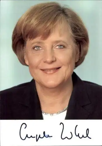 Ak Politikerin Angela Merkel, Bundeskanzlerin, Portrait, Autogramm