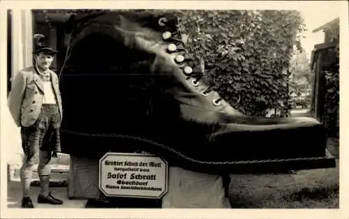 Ak Oberstdorf im Oberallgäu, Größter Schuh der Welt, hergestellt von Josef Schratt