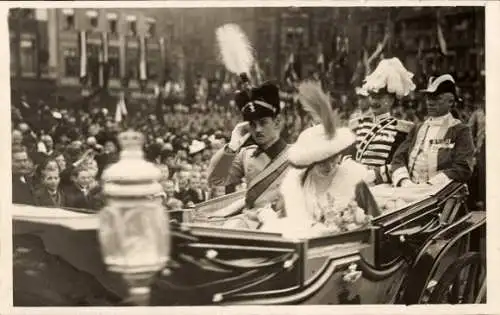 Ak Herzog Ernst August von Braunschweig, Prinzessin Victoria Luise, Einzug in Braunschweig 1913