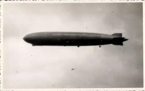 Foto Ak Zeppelin, Luftschiff