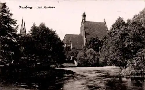 Ak Bydgoszcz Bromberg Westpreußen, Katholische Pfarrkirche