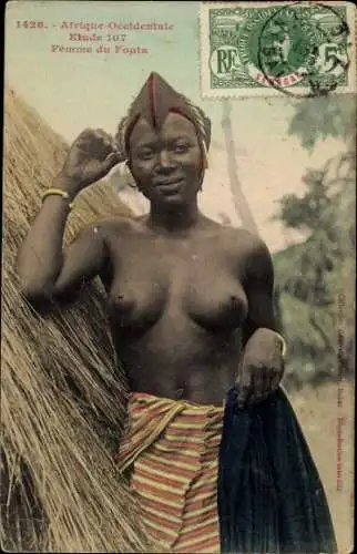 Ak Senegal, Fouta-Frau mit Kopfschmuck, barbusig