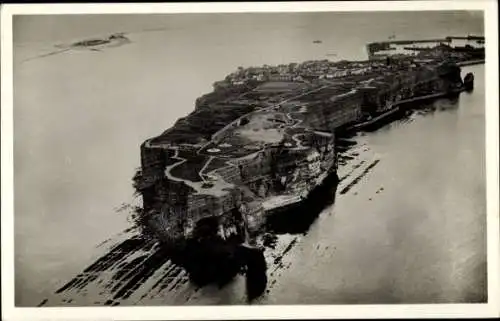 Ak Nordseeinsel Helgoland, Panorama von Norden, Seefestung, Fliegeraufnahme