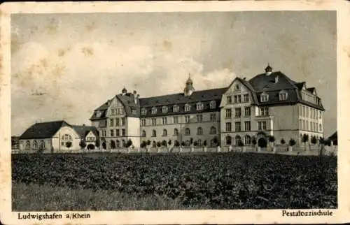 Ak Ludwigshafen am Rhein, Pestalozzischule