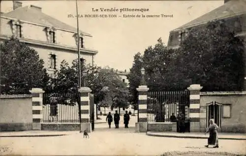 Ak La Roche sur Yon Vendee, Kaserne Travot