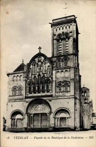 Ak Vézelay Yonne, Facade de la Basilique de la Madeleine