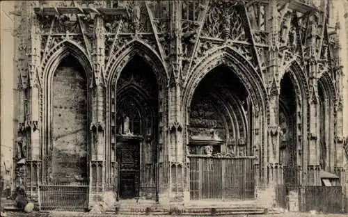 Ak Rouen Seine Maritime, Kirchenportal
