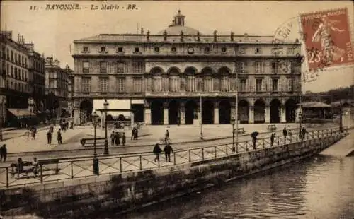 Ak Bayonne Pyrénées Atlantiques, Rathaus