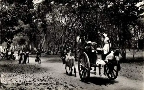 Ak Guadeloupe, Port Louis, Rendez-vous sur la Plage