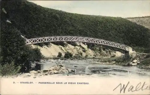 Ak Stavelot Wallonien Lüttich, Passerelle sous le vieux Chateau