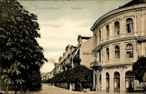 Ak Františkovy Lázně Franzensbad Region Karlsbad, Parkstraße, Parkhotel