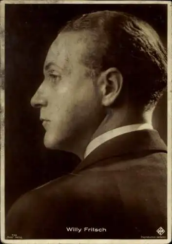 Ak Schauspieler Willy Fritsch, Portrait