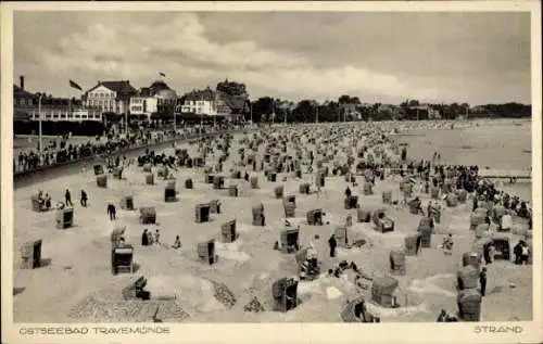 Ak Ostseebad Travemünde Lübeck, Strand, Strandkörbe, Sandburgen