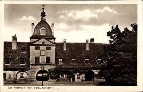 Ak Bad Köstritz in Thüringen, Fürstl. Schlosshof