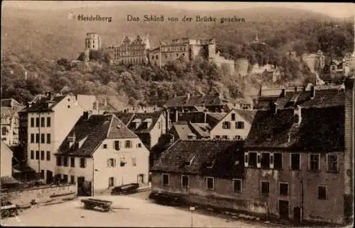 Ak Heidelberg am Neckar, Schloss von der Brücke gesehen