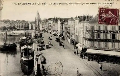 Ak La Rochelle Charente Maritime, Le Quai Duperre, lieu d'accostage des bateaux de l'Ile de Re