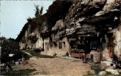 Ak Genille Indre et Loire, Blavetieres dans le rocher