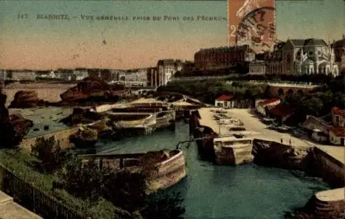 Ak Biarritz Pyrénées Atlantiques, allgemeiner Blick auf den Fischereihafen