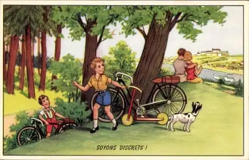Ak Kinder beobachten ein Liebespaar, Fahrräder, Roller