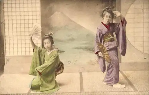 Ak Zwei Japanerinnen, Kimonos, Fächer