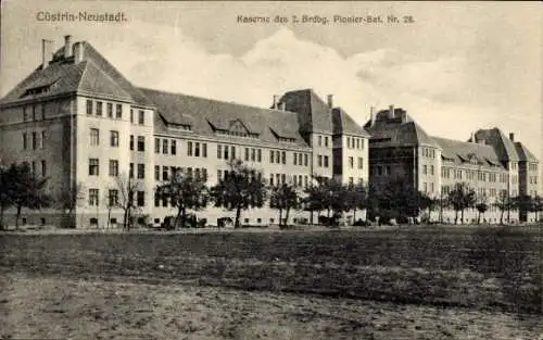 Ak Kostrzyn nad Odrą Cüstrin Küstrin Ostbrandenburg, Kaserne des 2. Brdbg. Pionier-Bt. Nr. 28