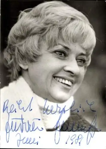 Ak Schauspielerin Gudrun Genest, Portrait, Autogramm