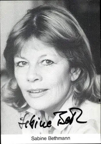 Ak Schauspielerin Sabine Bethmann, Portrait, Autogramm