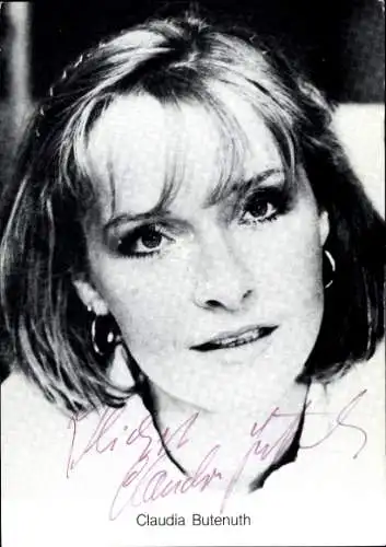 Ak Schauspielerin Claudia Butenuth, Portrait, Autogramm