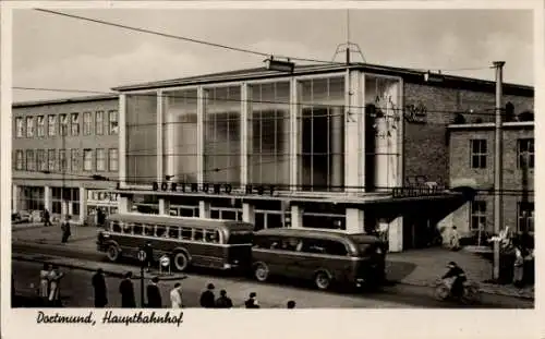 Ak Dortmund im Ruhrgebiet, Hauptbahnhof, Bus mit Anhänger