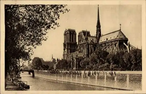 Ak Paris IV Ile de la Cité, Kathedrale Notre-Dame, Square de l'Archeveche