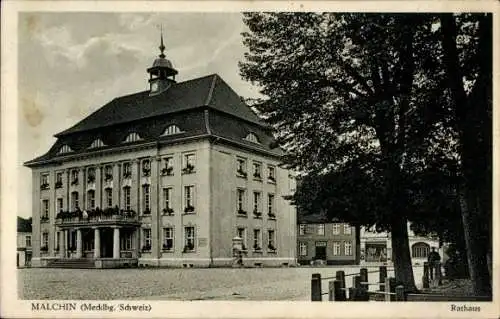 Ak Malchin in Mecklenburg, Rathaus