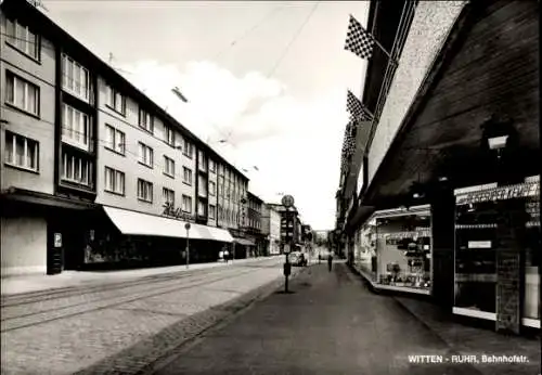 Ak Witten an der Ruhr, Bahnhofstraße, Geschäfte, Fahnen