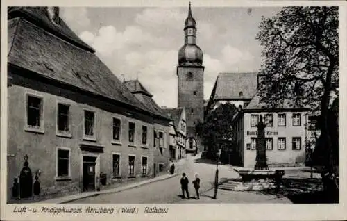 Ak Arnsberg im Hochsauerlandkreis, Rathaus mit Glockenturm, Hotel zur Krim, Alter Markt