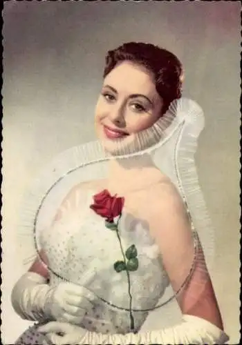 Ak Schauspielerin und Sängerin Caterina Valente, Portrait, Rose