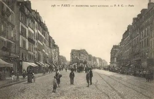 Ak Paris XI, Rue du Faubourg Saint Antoine