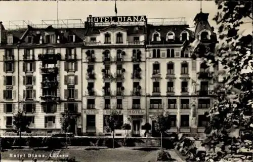 Ak Luzern Stadt Schweiz, Straßenpartie mit Blick auf Hotel Diana, Hans Müller