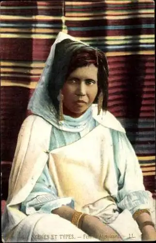 Ak Algerien, Araberin in Volkstracht, Maghreb