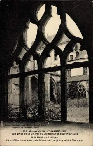 Ak Rives en Seine Seine-Maritime, Abtei Saint-Wandrille, Galerie du Cloitre sur la cour interieure