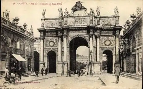 Ak Nancy Meurthe et Moselle, Arc de Triomphe, Rue Here