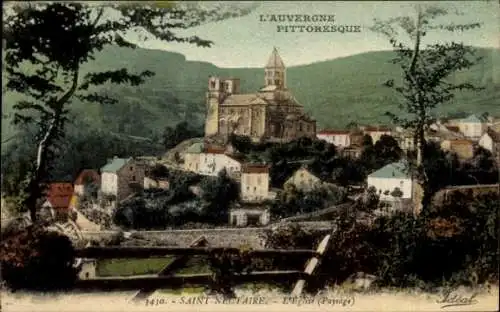 Ak Saint Nectaire le Haut Puy de Dôme, Gesamtansicht, Kirche