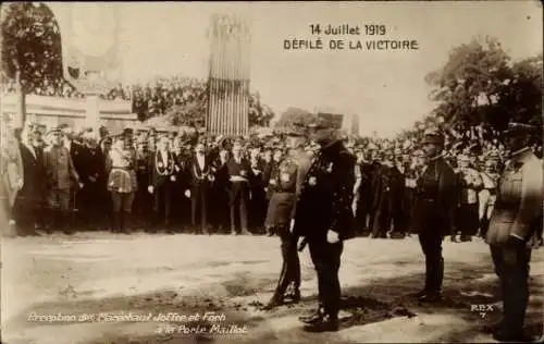 Ak Paris XVI, Porte Maillot, 14. Juli 1919, Defile de la Victoire, Reception des Marechaux Joffee