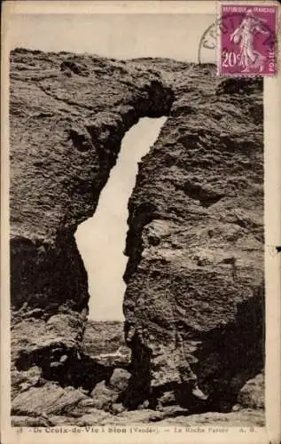 Ak Saint Gilles Croix de Vie Vendée, La Roche Percee