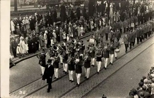 Foto Ak Freiburg im Breisgau?, Post, Musik, Fest