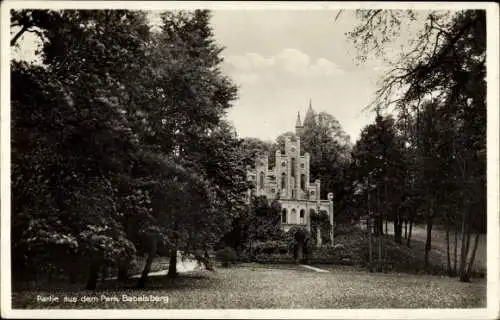 Ak Babelsberg Potsdam in Brandenburg, Partie aus dem Park