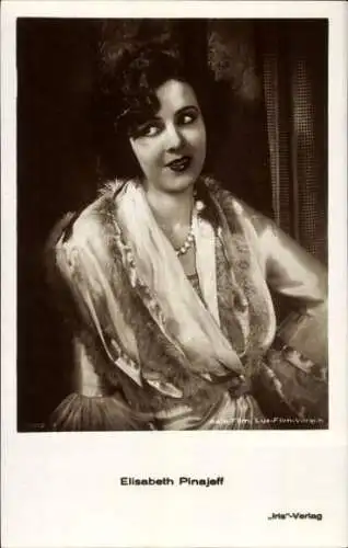 Ak Schauspielerin Elisabeth Pinajeff, Portrait