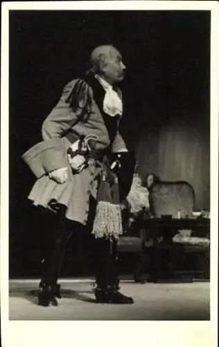 Foto Ak Schauspieler Paul Wegener, Bühnenszene als Kattwitz in Prinz von Homburg